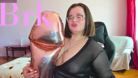 Snapshot of jessica_joy_ chatting on 06-28-26, 07:47 Natalia online show from 06-28-26, 07:47