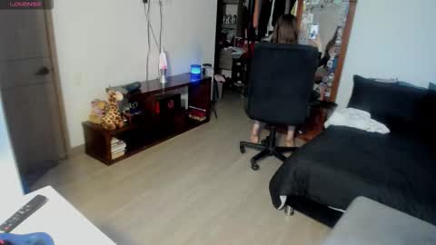 jessica_rabbit777_ online show from 03-07-26, 11:02