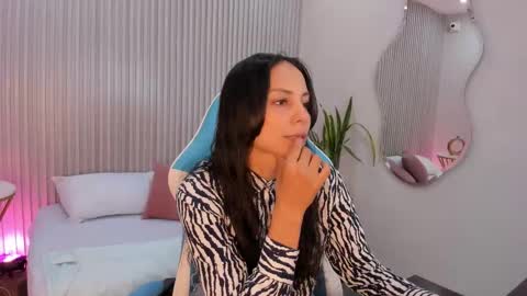 jessica_taylor_22 online show from 10-15-25, 07:25