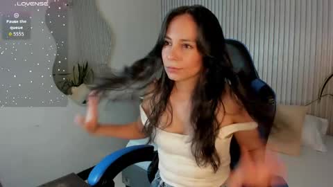 jessica_taylor_22 online show from 03-31-26, 07:25