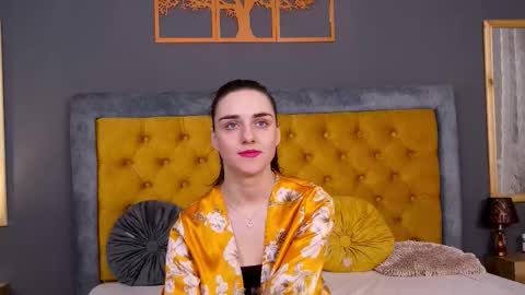 Jessica White online show from 01-14-26, 05:13