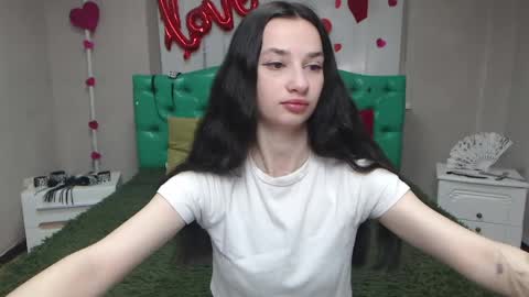 Snapshot of jessicabreez chatting on 05-08-26, 05:13 JessicaBreez online show from 05-08-26, 05:13