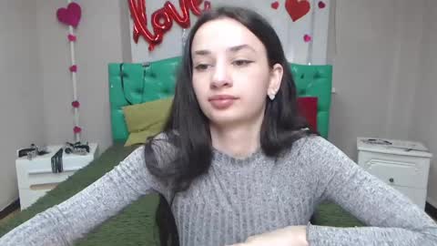 Snapshot of jessicabreez chatting on 05-19-26, 05:14 JessicaBreez online show from 05-19-26, 05:14