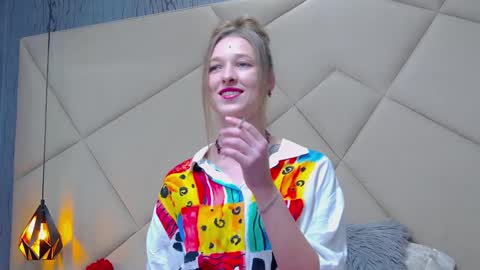 Snapshot of jessicagibson chatting on 01-24-25, 01:47 Jessica online show from 01-24-25, 01:47