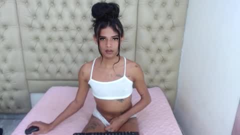 Jessica online show from 09-30-25, 08:03