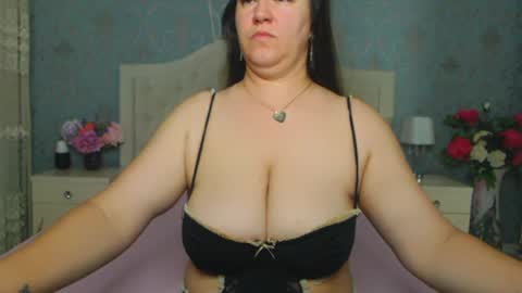 single mommy online show from 05-17-26, 03:26