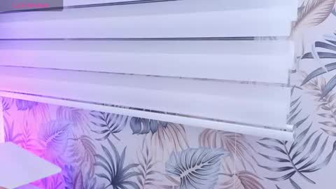 Snapshot of jessicameron chatting on 02-20-26, 11:16 JESSI AND NAOMI online show from 02-20-26, 11:16