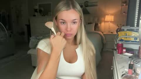 Jessica Parker online show from 11-03-25, 07:48