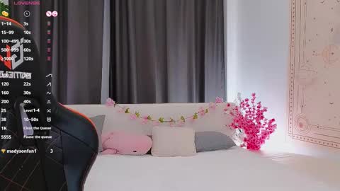 jessie_johns online show from 02-24-25, 04:15