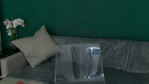 Jessie online show from 02-25-26, 04:05