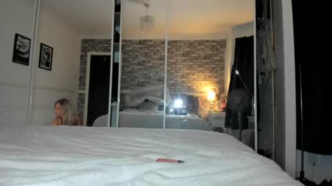 Snapshot of jessiebella0210_ chatting on 07-19-26, 10:57 jessiebella0210_ online show from 07-19-26, 10:57