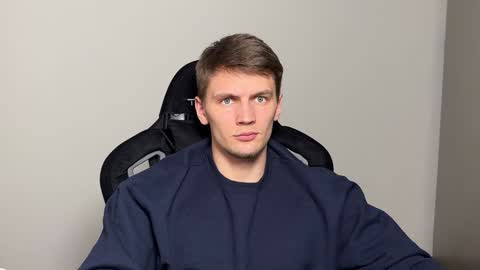 Snapshot of jessierise chatting on 02-03-25, 07:00 JessieRise online show from 02-03-25, 07:00