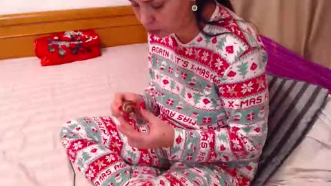 jessiestar3 online show from 02-01-26, 10:41