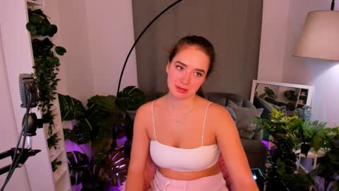 Jessi online show from 01-19-25, 04:36