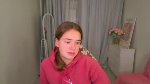 Jessi online show from 11-17-25, 01:39