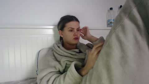 jessieryan online show from 12-14-25, 06:30