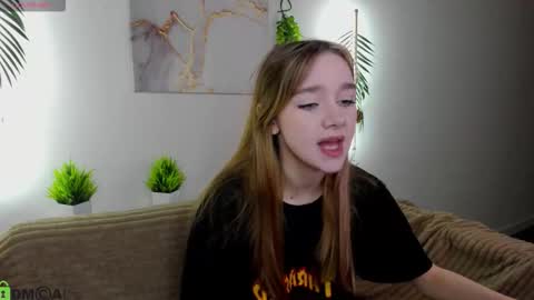 Jessie online show from 11-10-25, 08:46