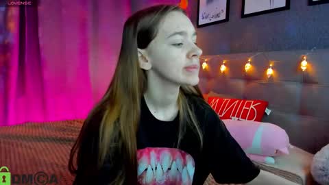 Jessie online show from 12-23-25, 09:29