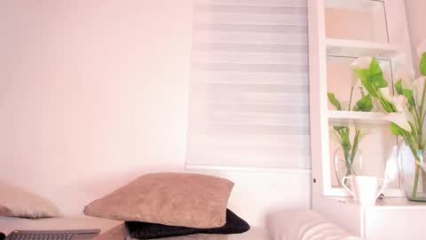 Jesica grey online show from 01-13-26, 11:32