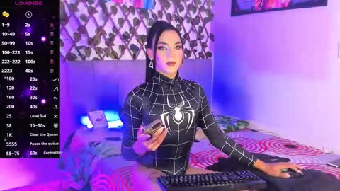 Snapshot of jessika_rabbits chatting on 10-25-25, 05:59 JESS online show from 10-25-25, 05:59