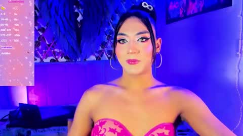 Snapshot of jessika_rabbits chatting on 11-21-25, 04:11 JESS online show from 11-21-25, 04:11