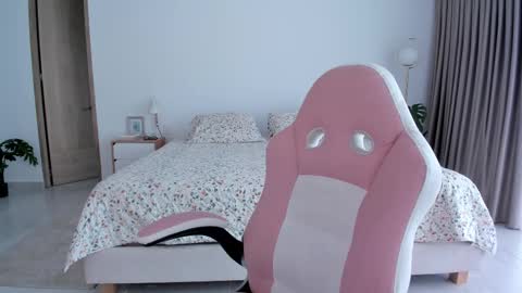 Snapshot of jessikapalmer chatting on 02-10-25, 03:53 online show from 02-10-25, 03:53