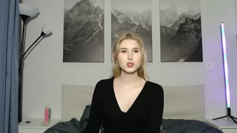 Snapshot of jessstonem chatting on 12-28-24, 05:55 jessstonem online show from 12-28-24, 05:55