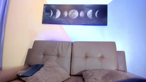 Jessy Mateus online show from 12-16-24, 12:06