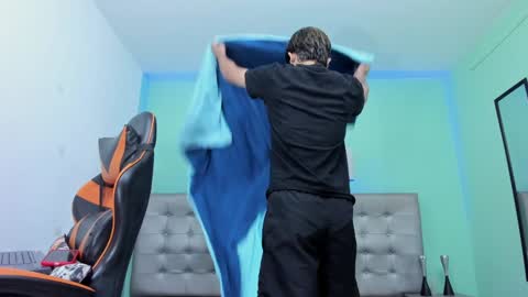 Jessy Mateus online show from 01-28-25, 12:00