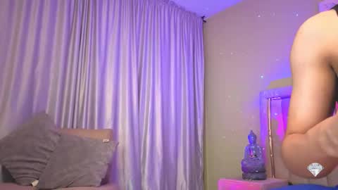 Jessy Mateus online show from 10-31-25, 05:08