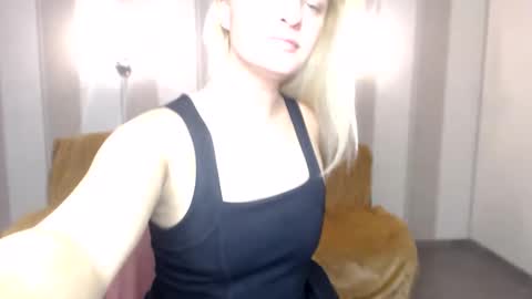 jessyangels online show from 12-05-25, 01:52