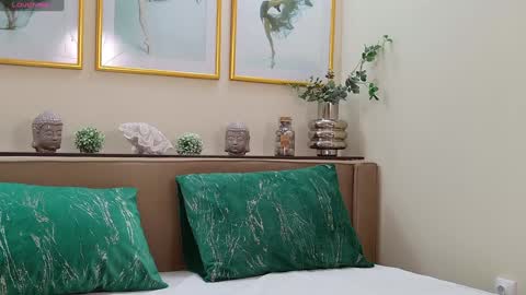 Francesca online show from 01-31-25, 11:03