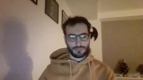 Snapshot of jestersquid89 chatting on 12-14-24, 08:45 jestersquid89 online show from 12-14-24, 08:45