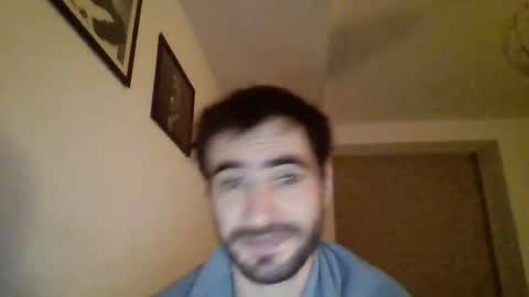 Snapshot of jestersquid89 chatting on 01-01-25, 09:39 jestersquid89 online show from 01-01-25, 09:39