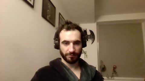 Snapshot of jestersquid89 chatting on 10-17-25, 10:34 jestersquid89 online show from 10-17-25, 10:34