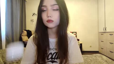 I am Gina ntmu Lets hit 10 Thumbs Up together online show from 02-24-26, 09:29