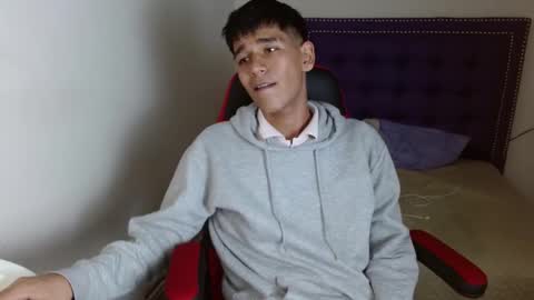 Snapshot of jettdread chatting on 03-07-25, 06:33 JETT DREAD online show from 03-07-25, 06:33