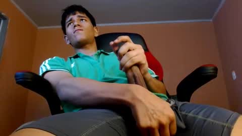 Snapshot of jettdread chatting on 10-15-25, 06:08 JETT DREAD online show from 10-15-25, 06:08