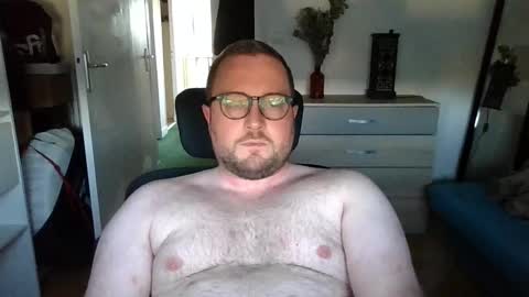 jeuneloup92 online show from 09-29-25, 04:56