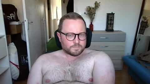 jeuneloup92 online show from 10-13-25, 03:56