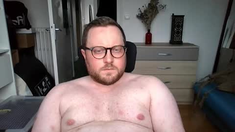 jeuneloup92 online show from 02-13-26, 04:14