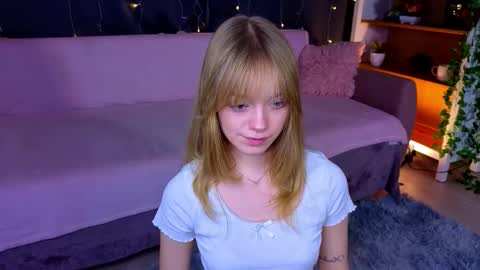 Gwen online show from 02-04-26, 09:26