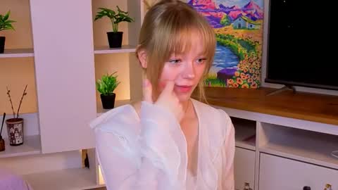 Gwen online show from 02-20-26, 08:31