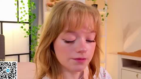 Gwen online show from 03-23-26, 08:13