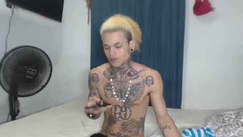 Snapshot of jeykob_23 chatting on 12-01-24, 10:43 JEYKOB online show from 12-01-24, 10:43