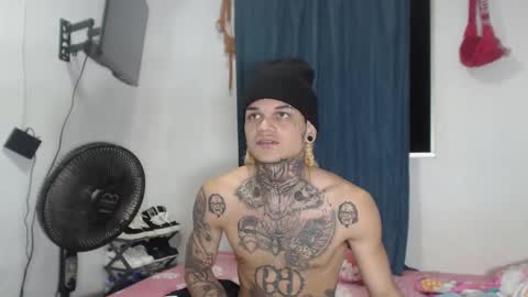 Snapshot of jeykob_23 chatting on 12-07-24, 12:30 JEYKOB online show from 12-07-24, 12:30