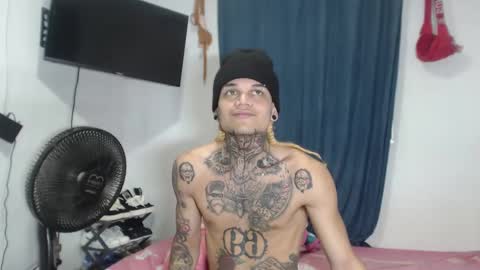 Snapshot of jeykob_23 chatting on 12-07-24, 10:17 JEYKOB online show from 12-07-24, 10:17