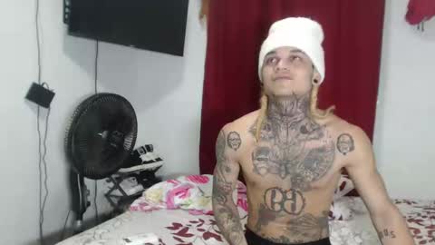 Snapshot of jeykob_23 chatting on 12-12-24, 04:48 JEYKOB online show from 12-12-24, 04:48