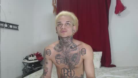 Snapshot of jeykob_23 chatting on 12-25-24, 12:48 JEYKOB online show from 12-25-24, 12:48