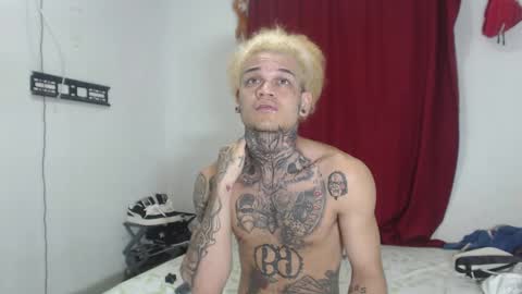 Snapshot of jeykob_23 chatting on 12-26-24, 03:49 JEYKOB online show from 12-26-24, 03:49